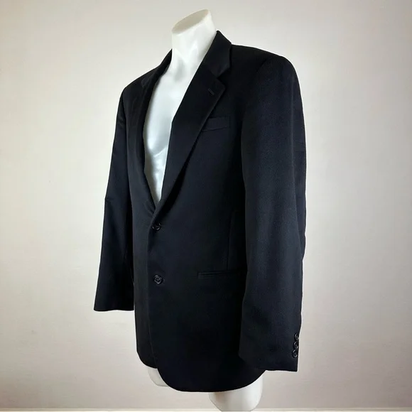 Donna Karan 100% Cashmere Signature Men’s Sport Coat